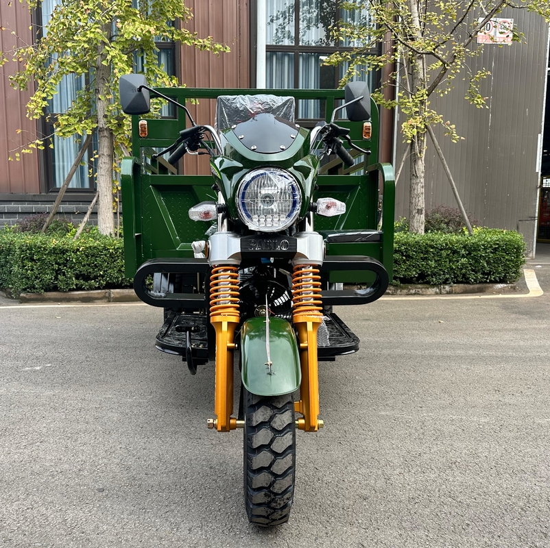Trwały trójkołowy motocykl z hamulcem bębnowym z przodu i z tyłu i otwartym typem nadwozia