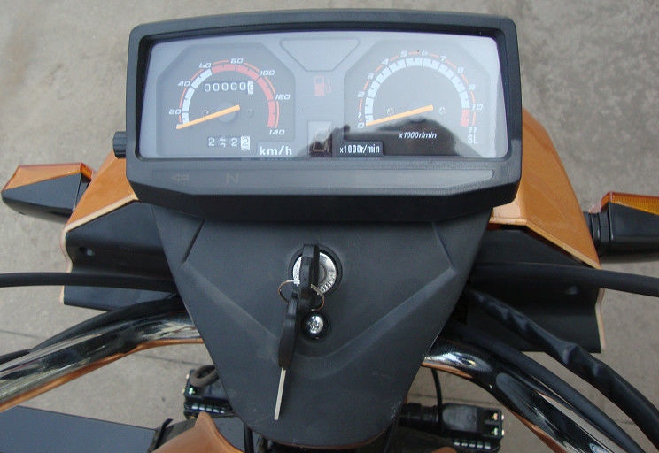 Benzyna czterosuwowy zmotoryzowany 3 koła Cargo motocykl z ciężkim ładunkiem Cargo Box