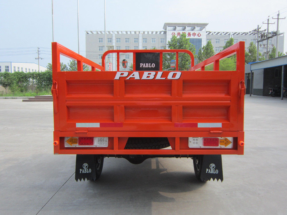 Prawy trójkołowy motocykl Trójkołowy ładunkowy motocykl z typem silnika 300cc i obciążeniem 201 250cc