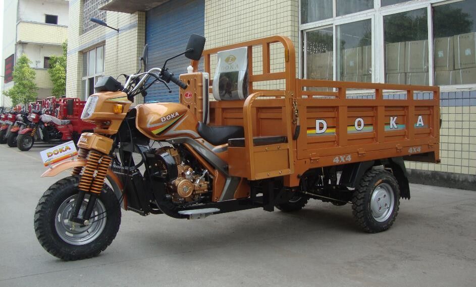 Trzykołowy trójkołowy motorower Trójkołowy wózek transportowy o pojemności 250 cm3 Trójkołowy wózek dla dorosłych